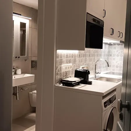 Stilvi Milos * Plaka (Milos)