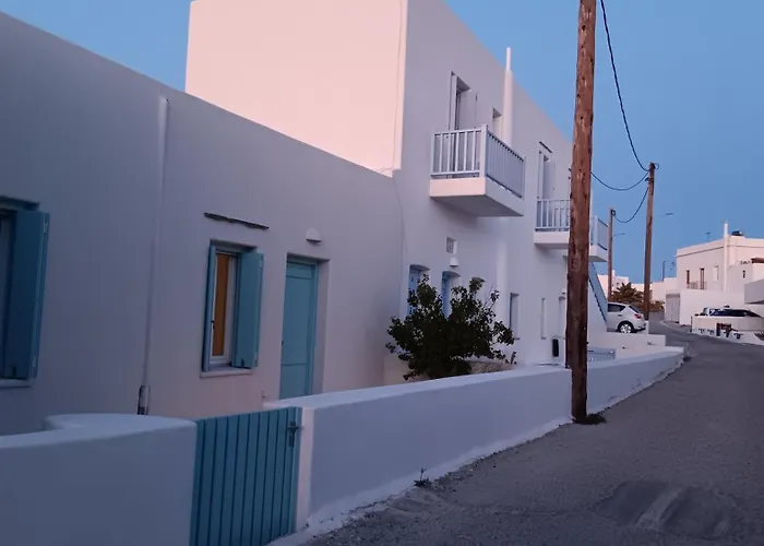 Stilvi Milos * Plaka (Milos)