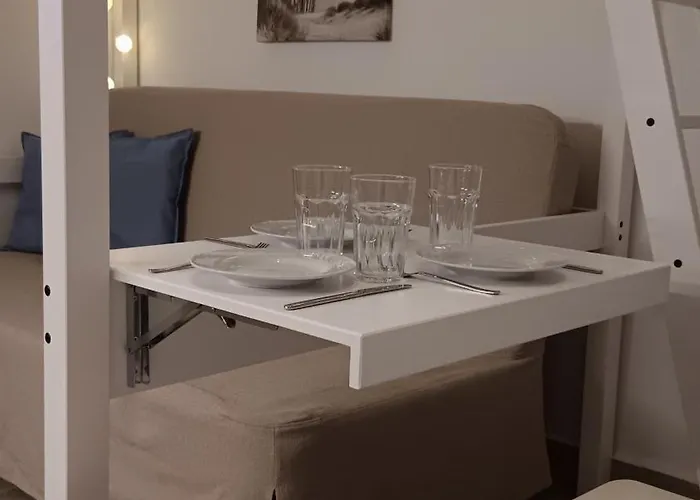 Stilvi Milos * Plaka (Milos)