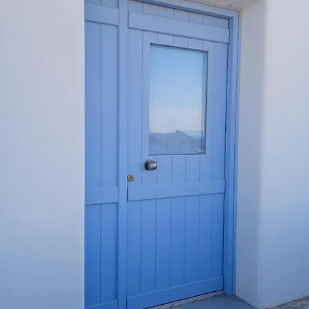 Stilvi Milos Holiday home