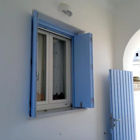 Stilvi Milos * Plaka (Milos)