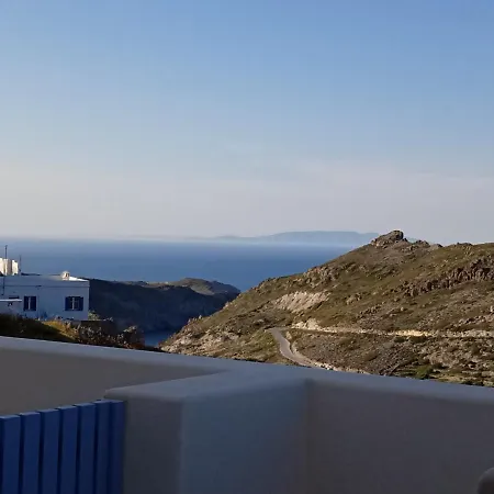 Stilvi Milos Holiday home