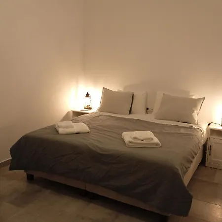 Stilvi Milos Plaka (Milos)