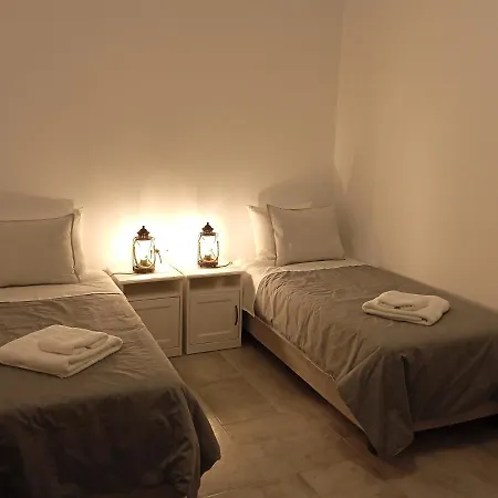 Stilvi Milos Holiday home *