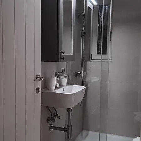 Stilvi Milos Plaka (Milos)