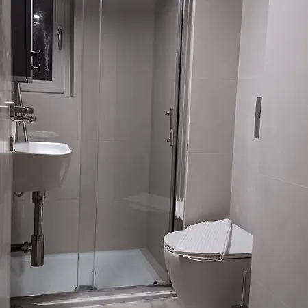 Stilvi Milos * Plaka (Milos)