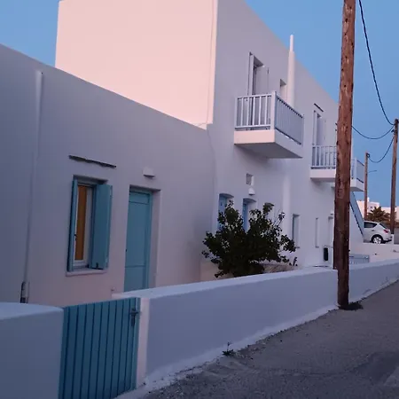 Stilvi Milos * Plaka (Milos)