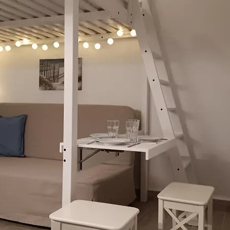 Stilvi Milos Semesterbostad Plaka (Milos)