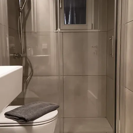 Semesterbostad Stilvi Milos *