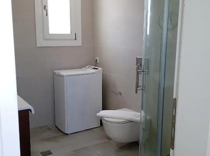 Stilvi Milos * Plaka (Milos)