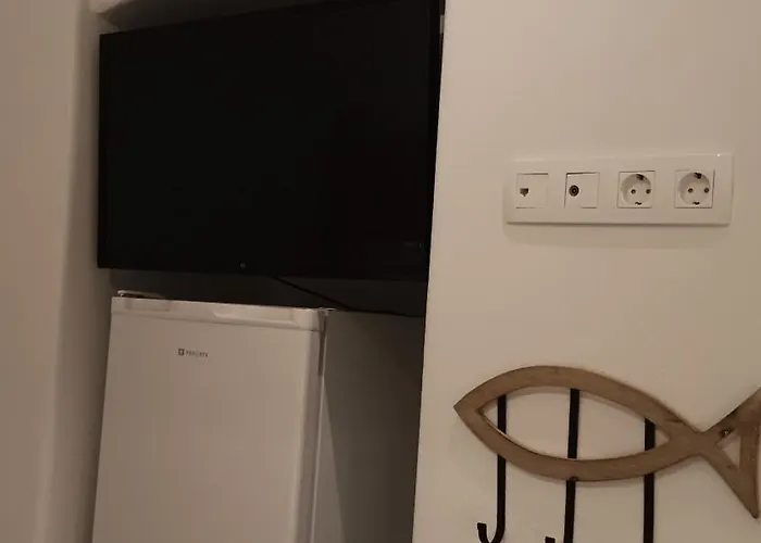 Stilvi Milos * Plaka (Milos)