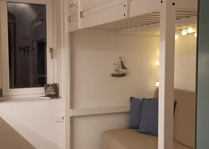 Stilvi Milos * Plaka (Milos)